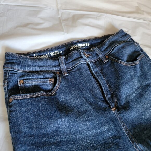 Vintage Jean Shorts High Rise Bermuda Denim Women Size 4 Beach Summer - Picture 6 of 13